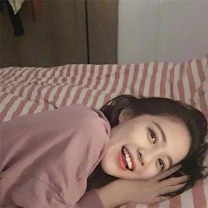 giantess胸产牛奶
